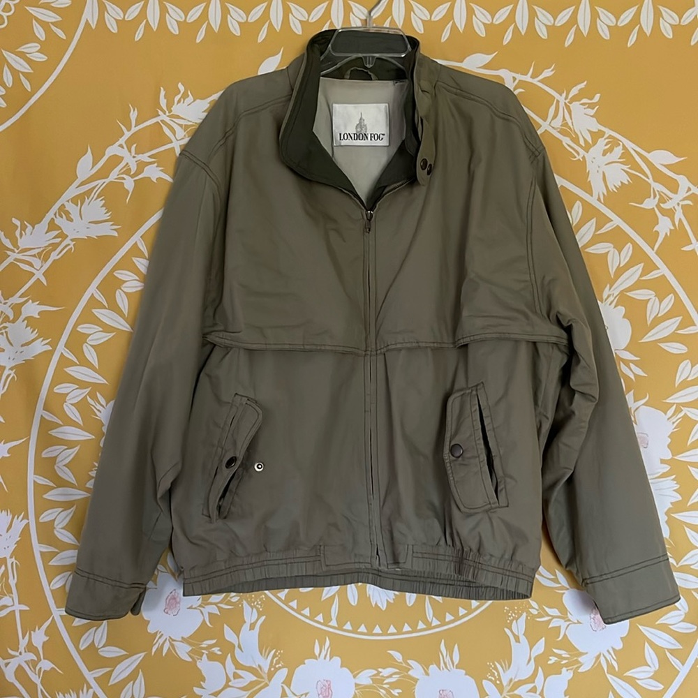London Fog men’s jacket. Never wore.